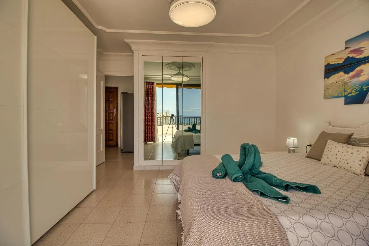 Lovely 2-Bed Apartment & Jacuzzi Terrace & Pool Playa Fanabe