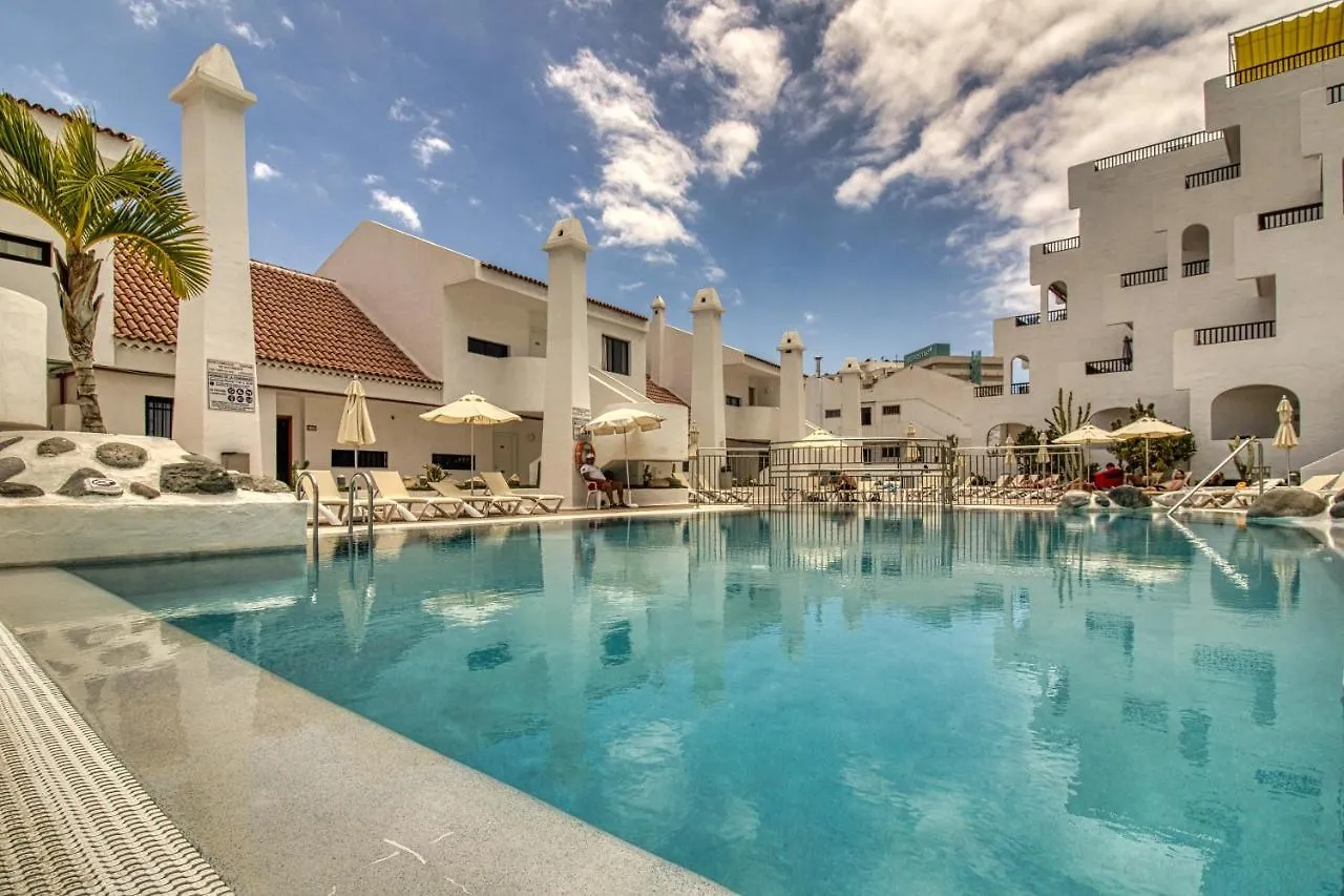 Lovely 2-Bed Apartment & Jacuzzi Terrace & Pool Playa Fanabe 0*,