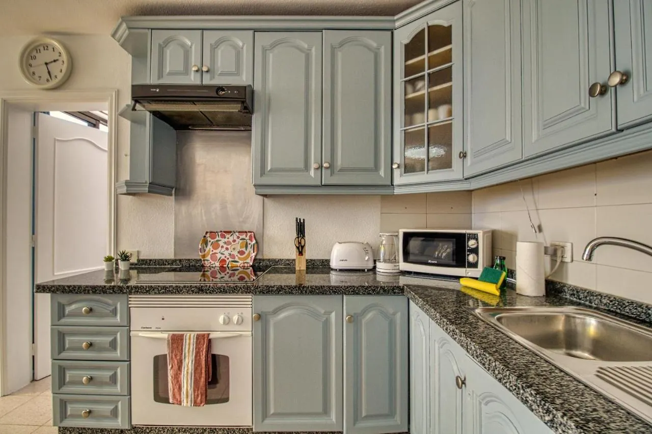 Lovely 2-Bed Apartment & Jacuzzi Terrace & Pool Playa Fanabe