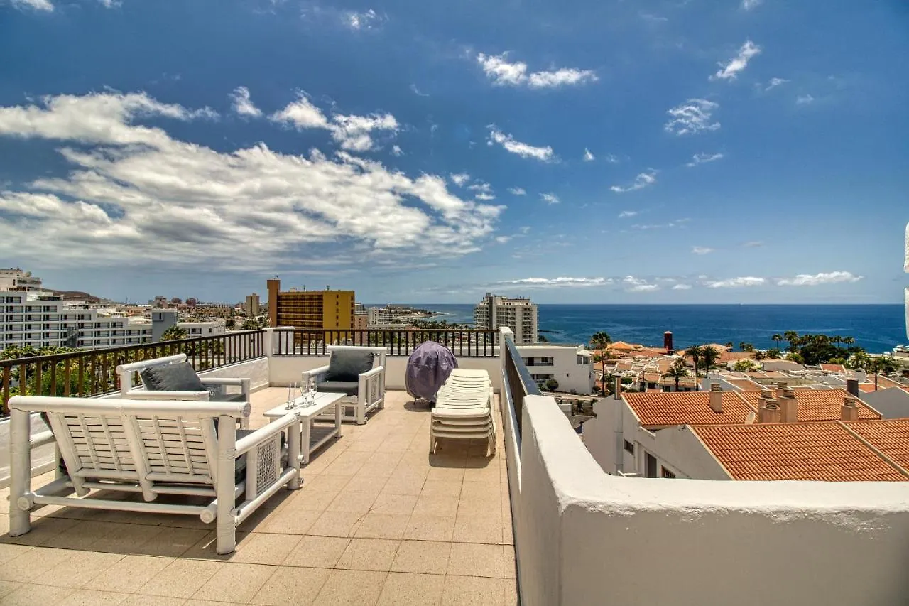 Lovely 2-Bed Apartment & Jacuzzi Terrace & Pool Playa Fanabe Spain